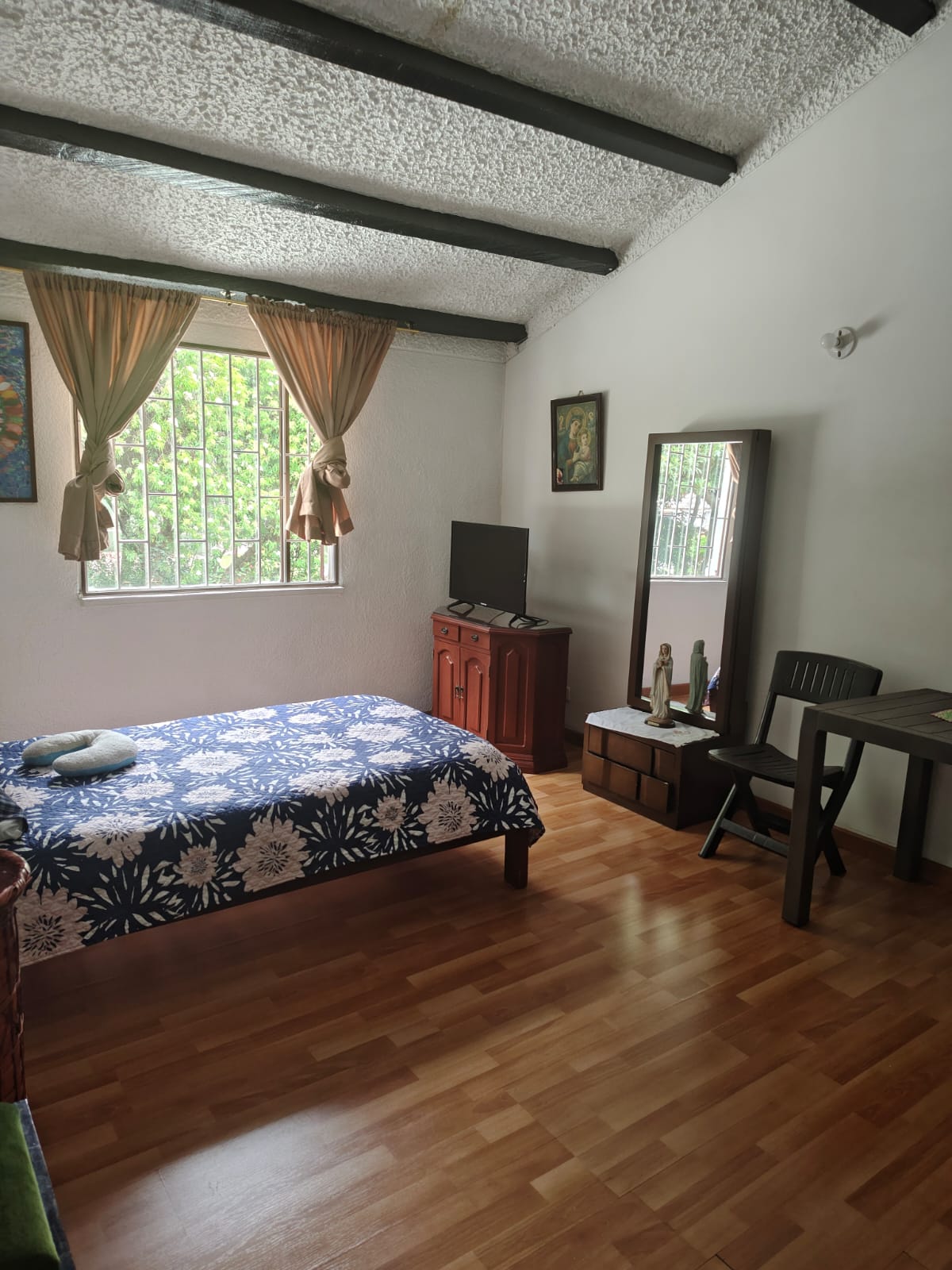 Habitación del hogar gerontológico